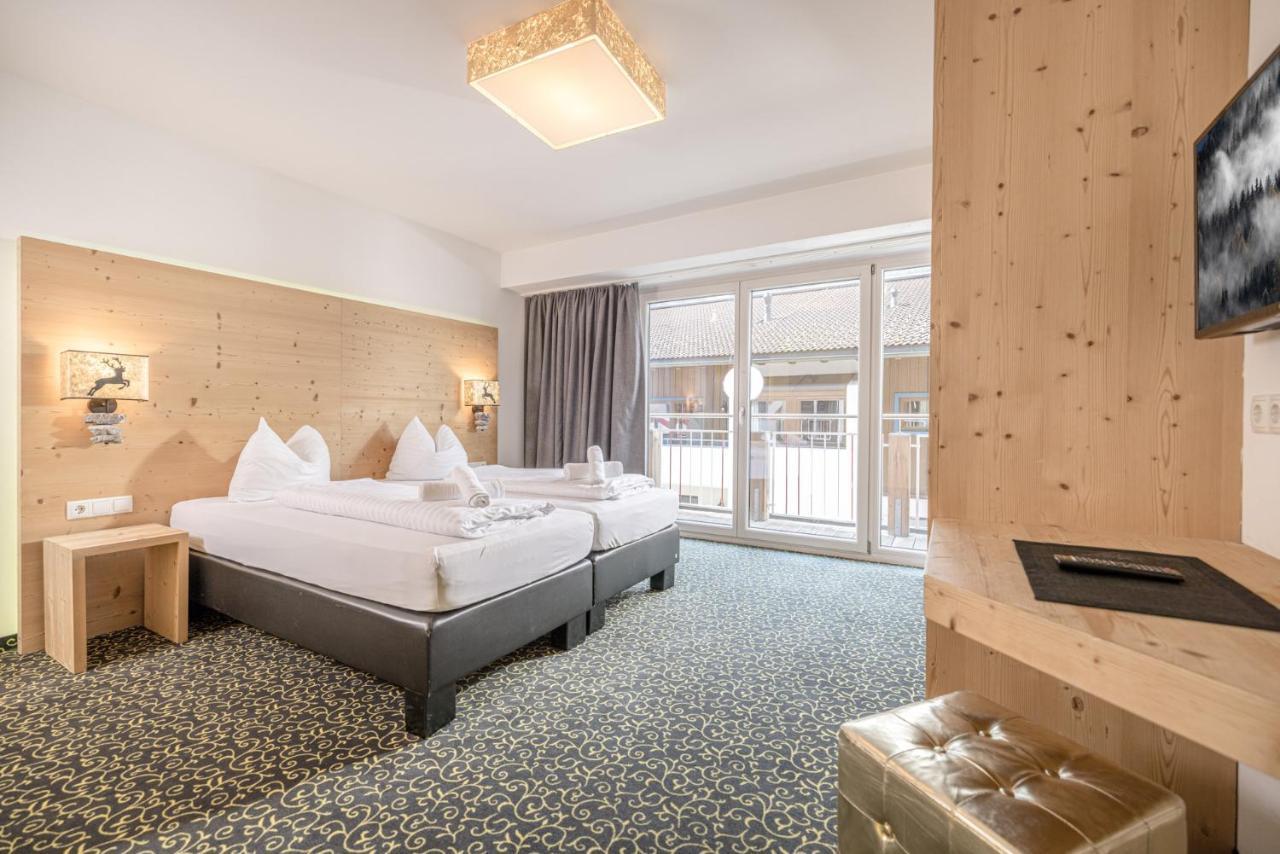 Harakiri Lodgings Und Apresski Mayrhofen Exteriör bild