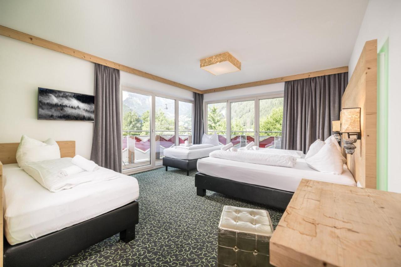 Harakiri Lodgings Und Apresski Mayrhofen Exteriör bild