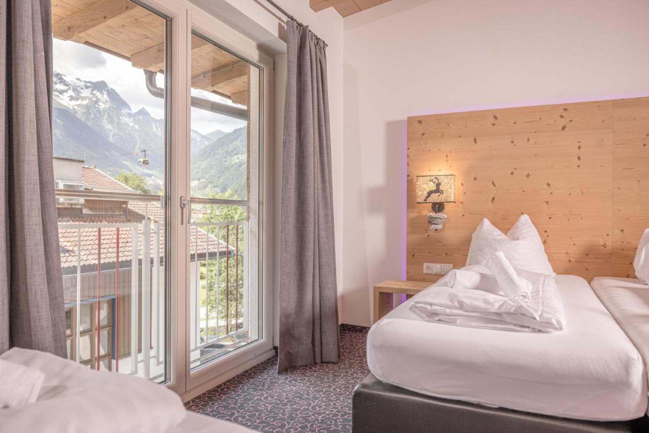Harakiri Lodgings Und Apresski Mayrhofen Exteriör bild