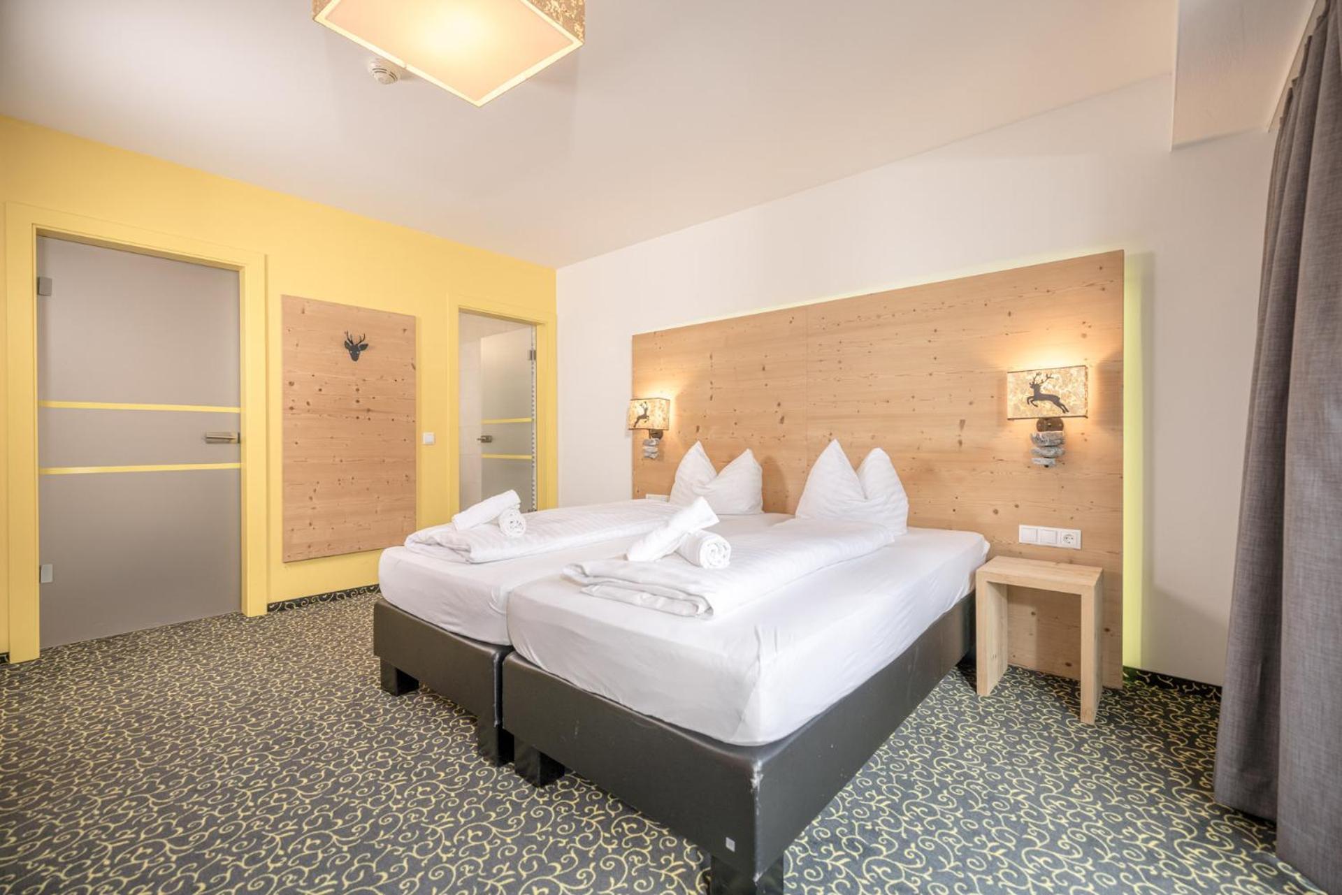 Harakiri Lodgings Und Apresski Mayrhofen Exteriör bild